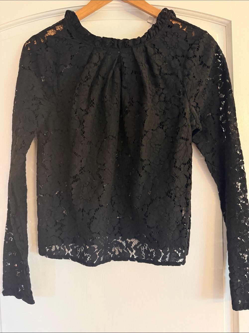 Black Lace Long-Sleeve Women's Blouse